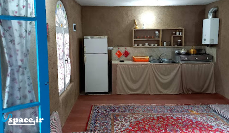 آشپزخانه سوئیت اقامتگاه بوم گردی نراقی - رشت - سنگر - روستای گلسرک